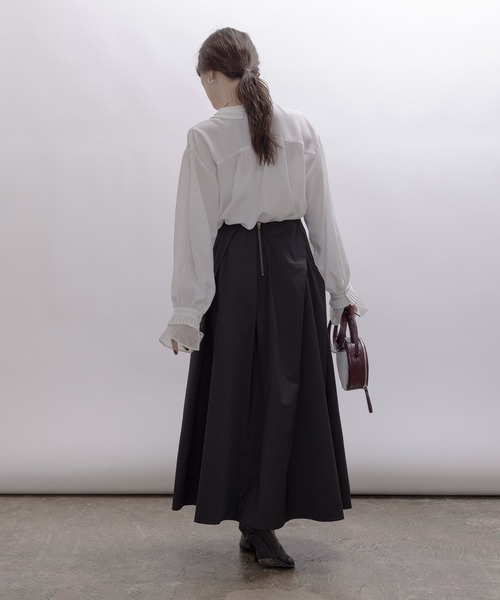 Eimee Law（エイミーロウ）の「プリーツフリルジョーゼットブラウス（シャツ/ブラウス・レディース・ボルドー/オフホワイト/ブラック/サックスブルー・FREE）」の13枚目の写真