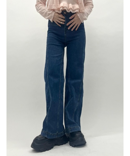 MORE self LOVE(モアセルフラブ)の「バックリボンデニム(デニムパンツ・レディース・ブルー・FREE)」の6枚目の写真
