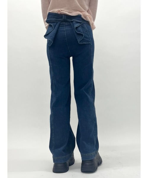 MORE self LOVE(モアセルフラブ)の「バックリボンデニム(デニムパンツ・レディース・ブルー・FREE)」の14枚目の写真