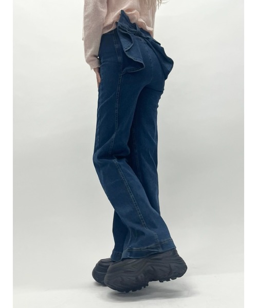 MORE self LOVE(モアセルフラブ)の「バックリボンデニム(デニムパンツ・レディース・ブルー・FREE)」の22枚目の写真