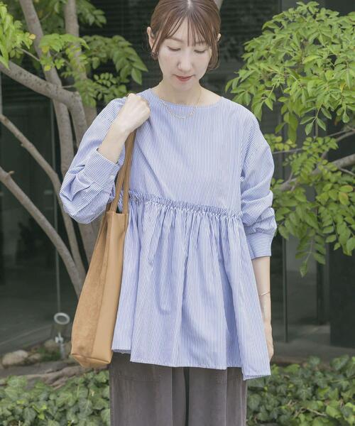 ITEMS URBANRESEARCH（アイテムズ アーバンリサーチ）の「ウエストギャザーブラウス（シャツ/ブラウス・レディース・ブラウン/ストライプ/ブラック・FREE）」の17枚目の写真