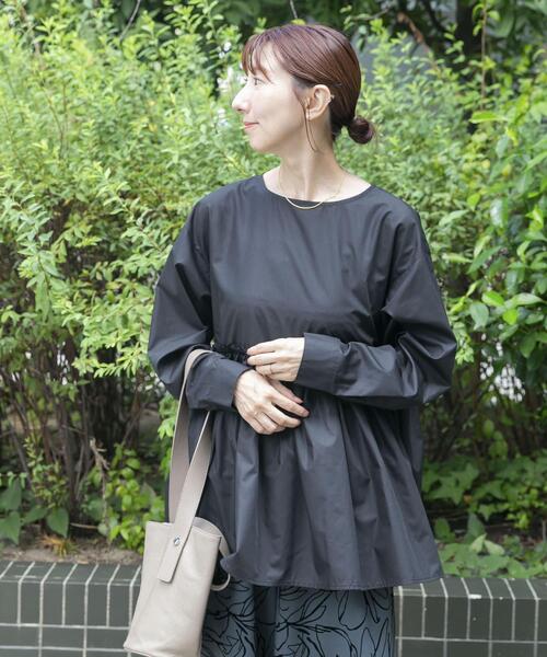 ITEMS URBANRESEARCH（アイテムズ アーバンリサーチ）の「ウエストギャザーブラウス（シャツ/ブラウス・レディース・ブラウン/ストライプ/ブラック・FREE）」の8枚目の写真