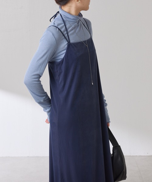 COLLAGE GALLARDAGALANTE（コラージュガリャルダガランテ）の「ベロアキャミワンピース（ワンピース・レディース・ブルー/ブラック・FREE）」の17枚目の写真