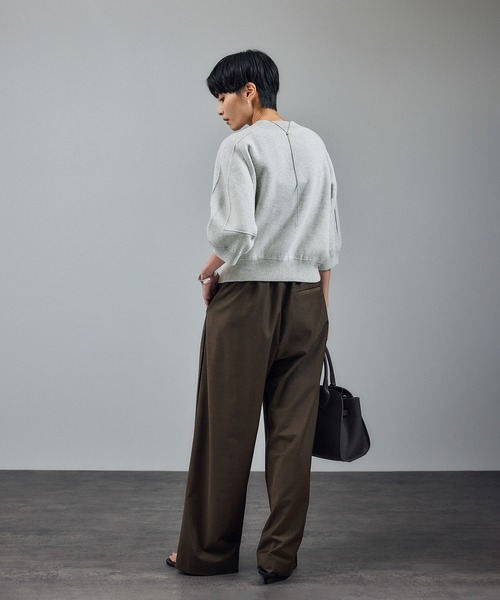 SALON adam et rope'（サロン アダム エ ロペ）の「【WEB限定】スウェットライクフォルムニットプルオーバー（ニット/セーター・レディース・ブラック/ブラウン/グレー・FREE）」の5枚目の写真