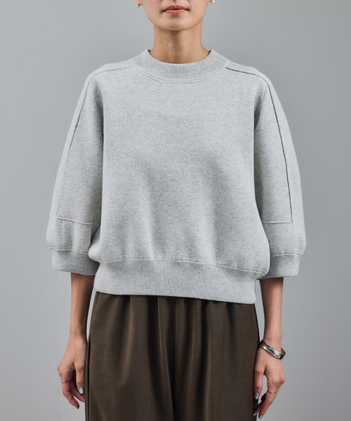 SALON adam et rope'（サロン アダム エ ロペ）の「【WEB限定】スウェットライクフォルムニットプルオーバー（ニット/セーター・レディース・ブラック/ブラウン/グレー・FREE）」の16枚目の写真