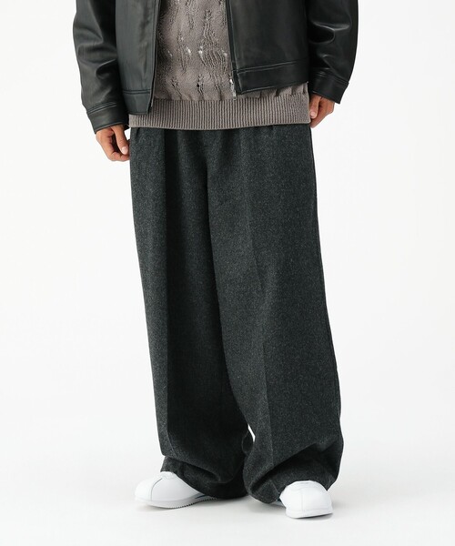 BEAMS（ビームス）の「ワイドストレート フランネル スラックス（スラックス・メンズ・チャコールグレー/グレー/ブラック・L/M/XL/S）」の17枚目の写真