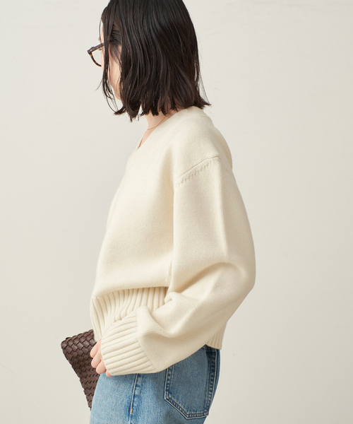 plage（プラージュ）の「V minimum ニット（ニット/セーター・レディース・チャコールグレー/ホワイト・FREE）」の13枚目の写真