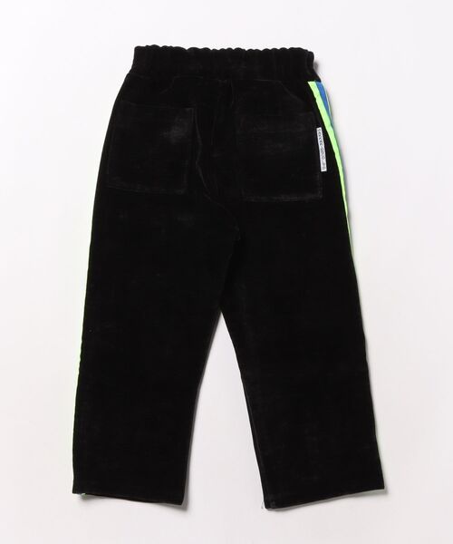 HAKKA KIDS(ハッカキッズ)の「ストレッチコーデュロイトラックパンツ(その他パンツ・キッズ・ブラック/カーキ/ピンク/チャコール・120cm/110cm/100cm/130cm)」の5枚目の写真