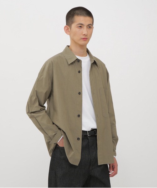 MHL.(エムエイチエル)の「BRUSHED COTTON CHAMBRAY(シャツ/ブラウス・メンズ・ブルー系その他3/カーキ・SMALL/MEDIUM/LARGE/X-LARGE)」の2枚目の写真