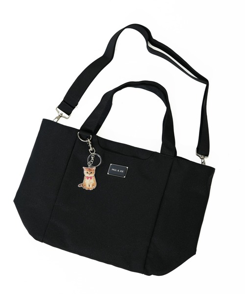 PAUL & JOE ACCESSOIRES(ポールアンドジョーアクセソワ)の「【PAUL & JOE ACCESSOIRES /ポール アンド ジョー アクセソワ 】 CASUAL・PLATE METAL チャーム付きトートバッグ(トートバッグ・レディース・ブラック・FREE)」の8枚目の写真