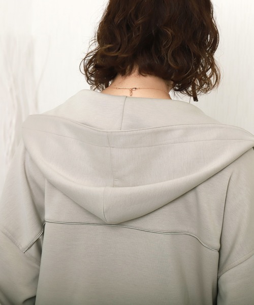libelle more（リベル モア）の「ダンボールポンチ コクーンスリーブフードジップコート パーカー 体型カバー◎（パーカー・レディース・グレイッシュベージュ/カーキ/モカ/チャコールグレー/ブラック・M）」の14枚目の写真