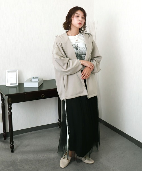 libelle more（リベル モア）の「ダンボールポンチ コクーンスリーブフードジップコート パーカー 体型カバー◎（パーカー・レディース・グレイッシュベージュ/カーキ/モカ/チャコールグレー/ブラック・M）」の10枚目の写真