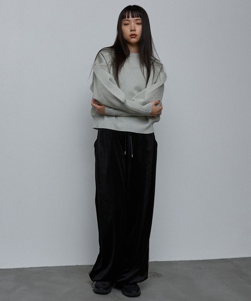 NOMINE（ノミネ）の「プレーティングニット プルオーバー（ラメ混・無地）（ニット/セーター・レディース・ブラック/その他1/ブラック系その他/ベージュ/その他・フリー）」の17枚目の写真