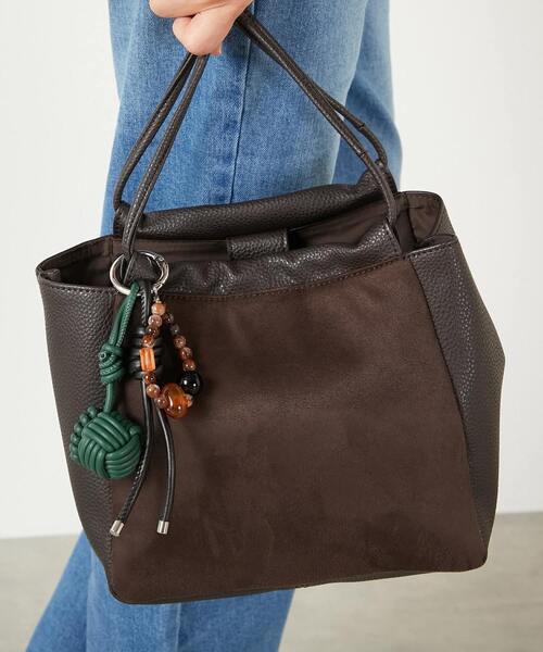 MELROSE claire(メルローズ クレール)の「【スエードキューブバッグ】(ショルダーバッグ・レディース・イエロー/グレー/ブラウン・FREE)」の3枚目の写真