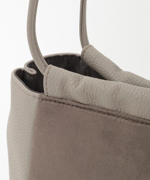 MELROSE claire(メルローズ クレール)の「【スエードキューブバッグ】(ショルダーバッグ・レディース・イエロー/グレー/ブラウン・FREE)」の17枚目の写真