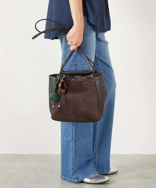 MELROSE claire(メルローズ クレール)の「【スエードキューブバッグ】(ショルダーバッグ・レディース・イエロー/グレー/ブラウン・FREE)」の21枚目の写真