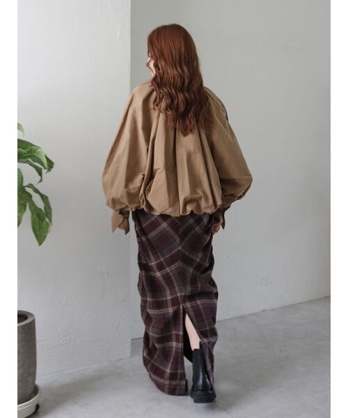 Ungrid(アングリッド)の「バルーンデザインブルゾン(ブルゾン・レディース・ベージュ/ブラック・FREE)」の9枚目の写真