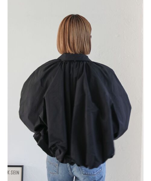 Ungrid(アングリッド)の「バルーンデザインブルゾン(ブルゾン・レディース・ベージュ/ブラック・FREE)」の17枚目の写真