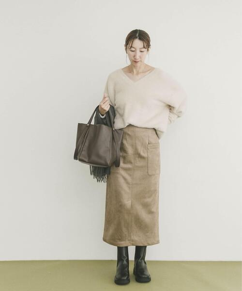 ITEMS URBANRESEARCH(アイテムズ アーバンリサーチ)の「フェイクスエードタイトスカート(スカート・レディース・アイボリー/スミクロ/モカ・FREE)」の20枚目の写真