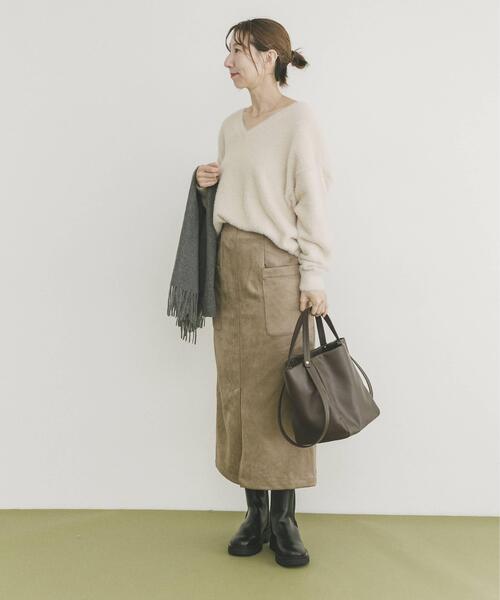 ITEMS URBANRESEARCH(アイテムズ アーバンリサーチ)の「フェイクスエードタイトスカート(スカート・レディース・アイボリー/スミクロ/モカ・FREE)」の19枚目の写真