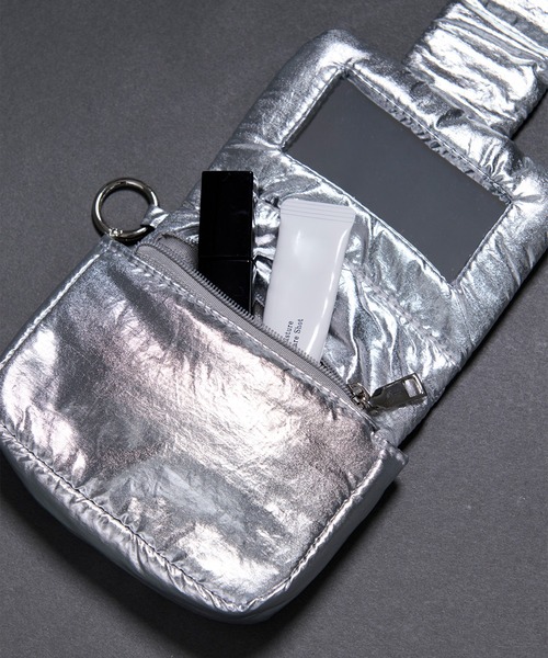 Ellno Loset（エルノロゼット）の「ミラーツキパフィーポーチ（ポーチ