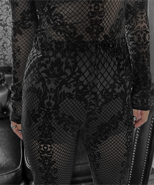 LVEU.（ラブユ.）の「【LVEU.】ベロアレースフレアパンツ / ボトムス パンツ タイト フレア インナーパンツ レース ベロア レイヤード 花柄 フラワー ボタニカル柄 ブラック（その他パンツ・レディース・ブラック・FREE）」の18枚目の写真