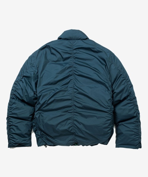 rehacer(レアセル)の「rehacer : Volume MA-1 Down Jacket / ボリューム MA-1 ダウンジャケット(ダウンジャケット/コート・レディース・グリーン/ブラック・SMALL)」の5枚目の写真