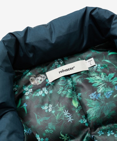rehacer(レアセル)の「rehacer : Volume MA-1 Down Jacket / ボリューム MA-1 ダウンジャケット(ダウンジャケット/コート・レディース・グリーン/ブラック・SMALL)」の7枚目の写真