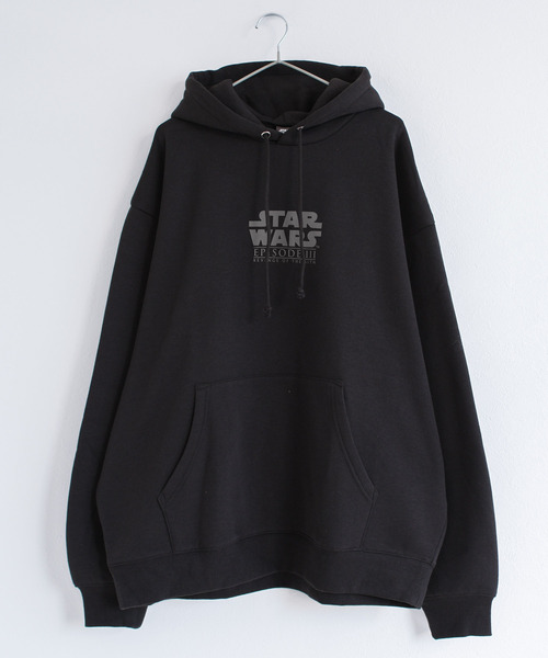 STAR WARS（スターウォーズ）の「スター・ウォーズ エピソード3 シスの復讐 裏起毛パーカー Star Wars Episode III Revenge of the Sith（パーカー・メンズ・ブラック・M/L）」の2枚目の写真