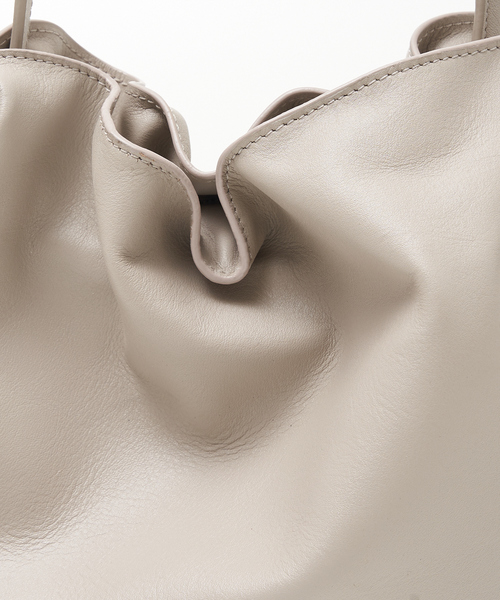 collex（コレックス）の「レザーキンチャクポシェット ショルダーバッグ（ショルダーバッグ・レディース・グレイッシュベージュ/ブラック/モスグリーン/シルバー・フリー）」の16枚目の写真