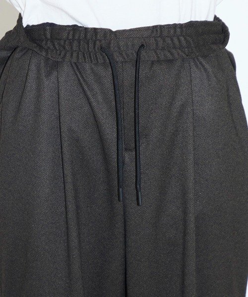 CITY TOKYO（シティトウキョウ）の「【CITY TOKYO/シティートーキョー】Warm-flex ﾜｲﾄﾞﾃｰﾊﾟｰﾄﾞﾊﾟﾝﾂ（スラックス・メンズ・ブラック/ダークブラウン・1/2）」の5枚目の写真
