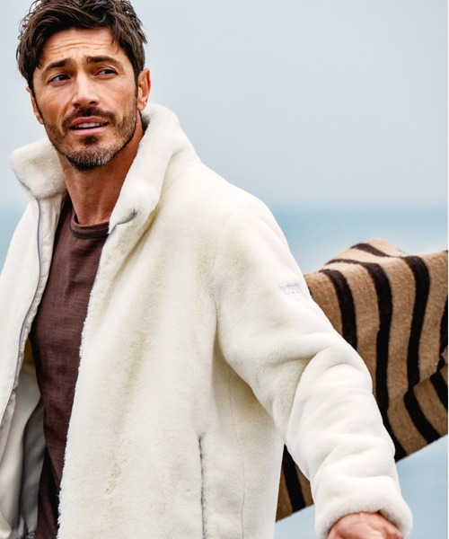 TATRAS（タトラス）の「TATRAS(タトラス) ASTONI アストーニ ボアブルゾン（ブルゾン・メンズ・ブラック/ホワイト・1/2/3）」の9枚目の写真