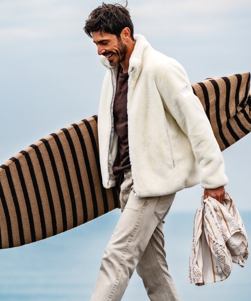 TATRAS（タトラス）の「TATRAS(タトラス) ASTONI アストーニ ボアブルゾン（ブルゾン・メンズ・ブラック/ホワイト・1/2/3）」の10枚目の写真