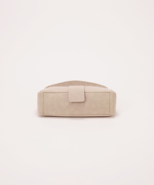EFOLE(エフォル)の「【ZOZO限定】Suede wide belted mini bag / スエードワイドベルトミニバッグ(ハンドバッグ・レディース・ブラウン/ベージュ・FREE)」の5枚目の写真