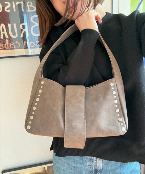 EFOLE(エフォル)の「【ZOZO限定】Suede wide belted mini bag / スエードワイドベルトミニバッグ(ハンドバッグ・レディース・ブラウン/ベージュ・FREE)」の9枚目の写真