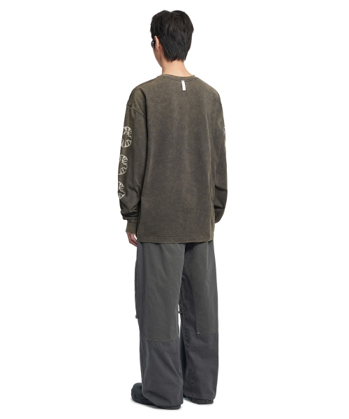 NOMANUAL(NOMANUAL)の「DOUBLE LAYERED CARGO PANTS - WASHED GRAY(その他パンツ・レディース・その他・SMALL/MEDIUM/LARGE/X-LARGE)」の4枚目の写真