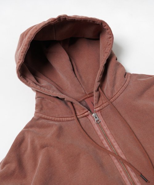 FRIZMWORKS（フリズムワークス）の「OG PIGMENT DYEING HOOD ZIPUP PARKA _ BRICK（パーカー・レディース・その他・SMALL/MEDIUM/LARGE/X-LARGE）」の3枚目の写真