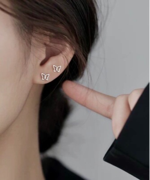 Burner(バーナー)の「【Sonu jewelry(ソヌジュエリー)】シンプルバタフライピアス oku-pier11-1【RBT】(ピアス(両耳用)・レディース・シルバー/ゴールド・FREE)」の3枚目の写真