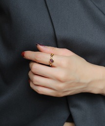 NOIR DE POUPEE（ノワールドプーペ）の「【WEB限定】天然石ソフトシャープリング（リング）」