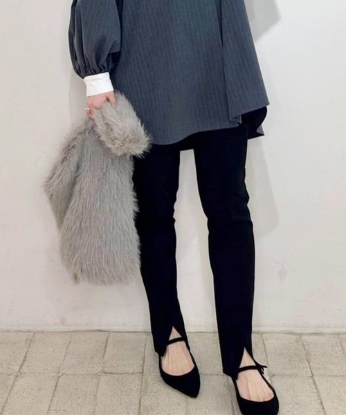 Jines(ジネス)の「スリットレギンスパンツ(その他パンツ・レディース・ブラック/モカ・38)」の2枚目の写真