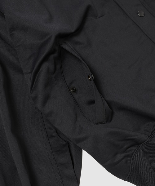 COMME des GARCONS HOMME（コム デ ギャルソン・オム）の「MA-1 STYLE KNIT CARDIGAN（カーディガン/ボレロ・メンズ・ブラック/チャコールグレー・S/M/L）」の11枚目の写真