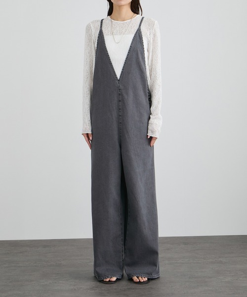 SALON adam et rope'（サロン アダム エ ロペ）の「オーバーダイデニムサロペット（サロペット/オーバーオール・レディース・キナリ/チャコールグレー・S/M）」の15枚目の写真