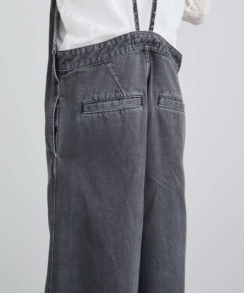 SALON adam et rope'（サロン アダム エ ロペ）の「オーバーダイデニムサロペット（サロペット/オーバーオール・レディース・キナリ/チャコールグレー・S/M）」の19枚目の写真