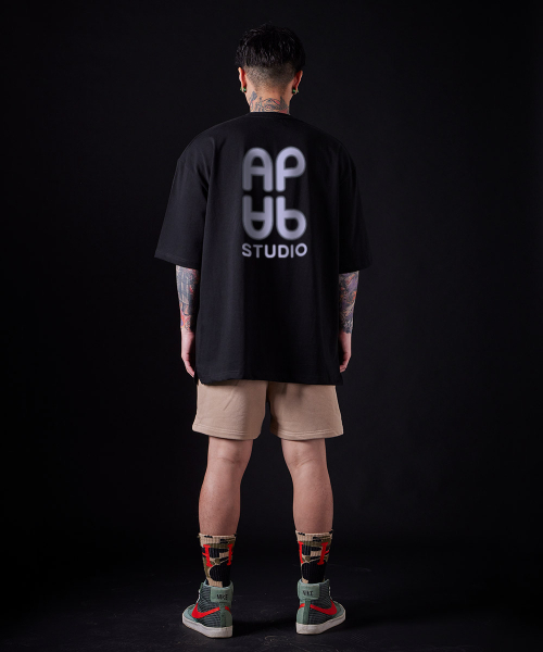 ASTRAL PROJECTION（アストラルプロジェクション）の「[オーバーサイズ]エイピーエイピー13番手綿ラウンドネック半袖Tシャツ_ブラック（Tシャツ/カットソー・メンズ・その他・LARGE/MEDIUM/X-LARGE）」の6枚目の写真