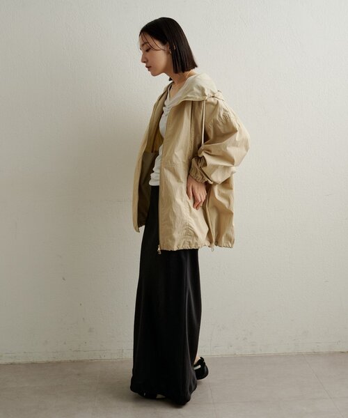 Omekashi（オメカシ）の「マウンテンパーカー（ブルゾン・レディース・ベージュ/オフホワイト/グレー・FREE）」の4枚目の写真