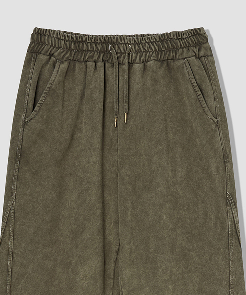 WANGGWAN(ワングァン)の「レイヤードカットウォッシングスウェットパンツ(カーキ)(スウェットパンツ・メンズ・その他・MEDIUM/LARGE)」の3枚目の写真