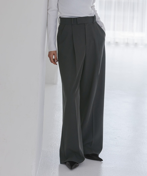 Noble（ノーブル）の「《追加・セットアップ対応》フローツイルスラックスパンツ（スラックス・レディース・モカ/ブルー/チャコールグレー・38/36/34/40）」の2枚目の写真