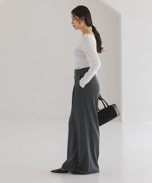 Noble（ノーブル）の「《追加・セットアップ対応》フローツイルスラックスパンツ（スラックス・レディース・モカ/ブルー/チャコールグレー・38/36/34/40）」の13枚目の写真