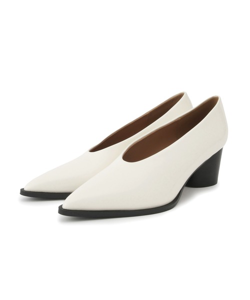 ADAM ET ROPE'（アダムエロペ）の「ポインテッドトゥパンプス（パンプス・レディース・オフホワイト/ブラック・23/23.5/24/24.5）」の10枚目の写真