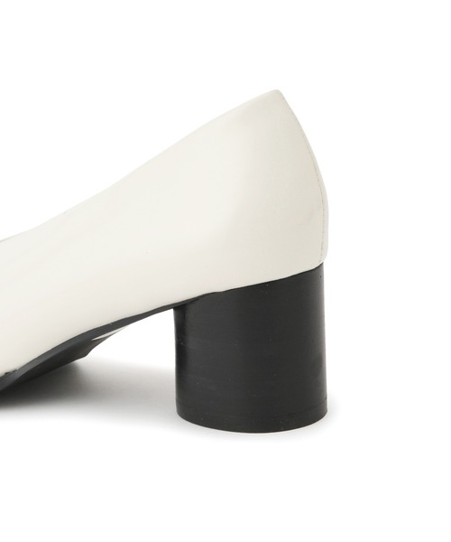 ADAM ET ROPE'（アダムエロペ）の「ポインテッドトゥパンプス（パンプス・レディース・オフホワイト/ブラック・23/23.5/24/24.5）」の14枚目の写真